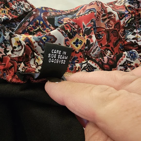 ALYX Women's Pull Over Blouse Size XL - Picture 9 of 11